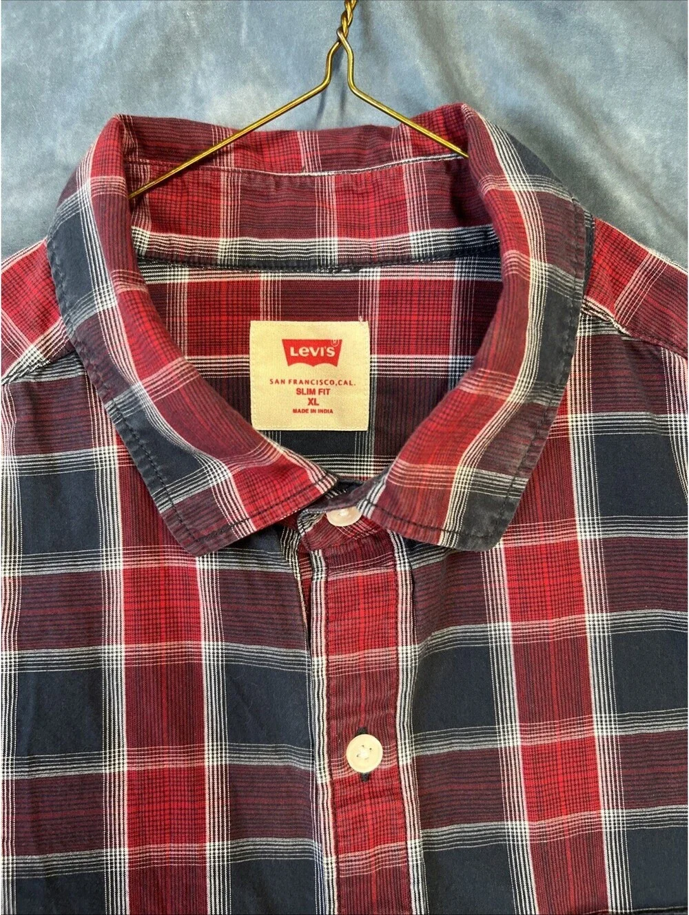 Levi’s Red Blue Plaid Men’s Shirt XL Slim Fit - 1224-2H